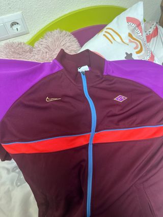 Conjunto chándal Nike Mbappe morado y rojo niño