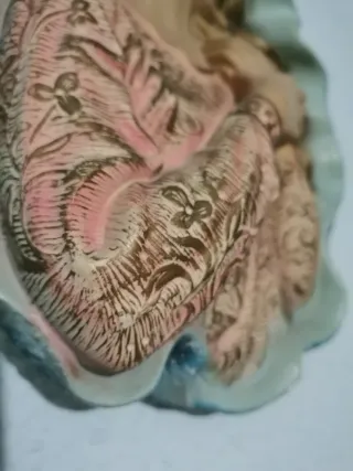 Virgen María estatua religiosa