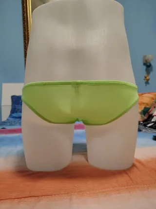 Slip Fankazi Uomo Verde,indicata M ma vestono S