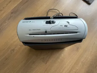 Destructora Papel Genie 245CD