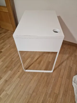 Escritorio Ikea Blanco y Yute