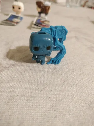 Collezione Kinder Joy Stranger Things Personaggi