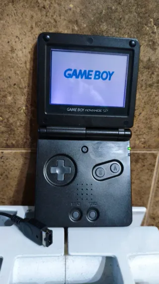 Nintendo Game Boy Advance SP Nero con caricatore