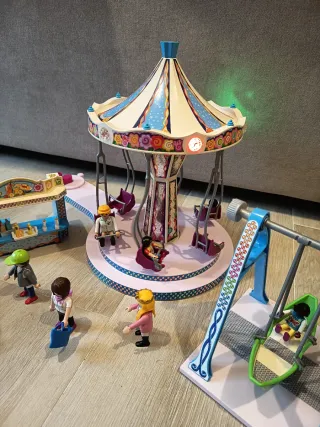 Playmobil giostra, altalene, stand e giardino