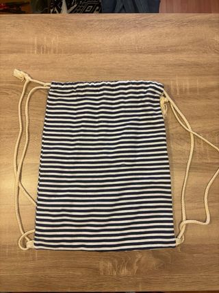 Bolso de lona con cuerdas