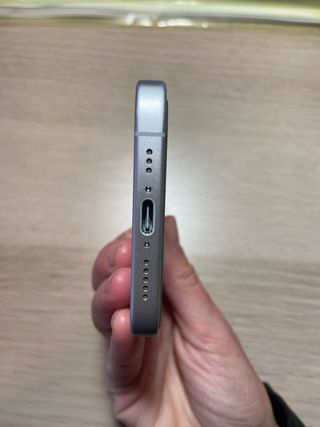 iPhone 16 Blanco 128GB batería 96%