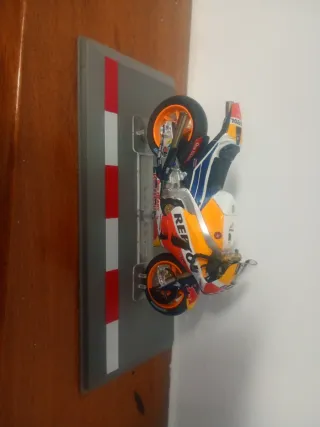 Maqueta Moto GP Honda RC213V 2017 Marc Márquez