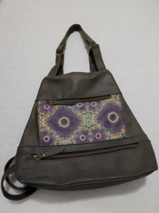 Bolso de hombro con estampado floral