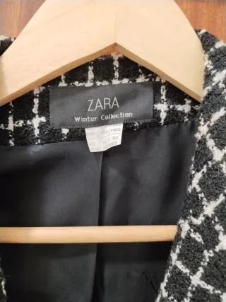 Chaqueta Zara corta entallada