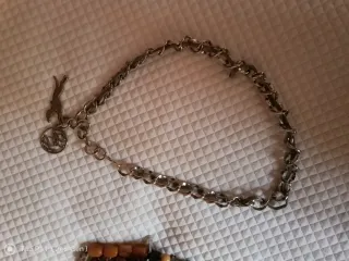 Collar cadena plateada Bimba y Lola  Logotipo Galg