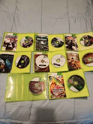 Consolle Xbox 360 con videogiochi