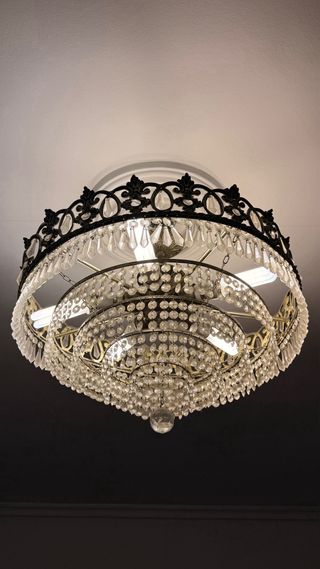 Lámpara de techo de cristal y metal