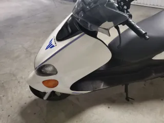 Yamaha Majesty 125 Blanca