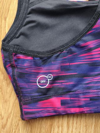 Top deportivo Puma Talla S