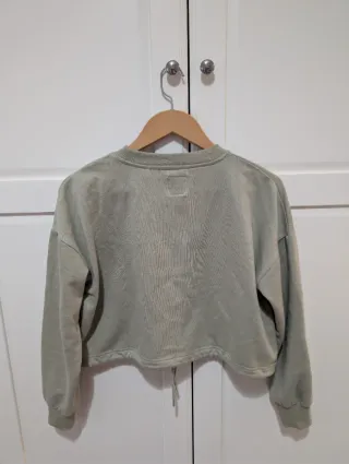 Sudadera crop Lefties verde oliva talla S Lefties