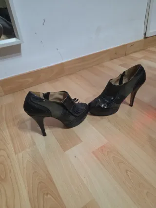 Botines Rebeca Sanver Piel Talla 37 Negros