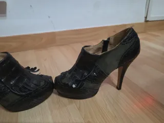 Botines Rebeca Sanver Piel Talla 37 Negros