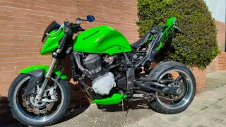 Kawasaki Z 1000 2009 ACCIDENTADA