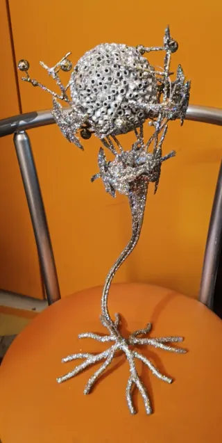 Figura Decorativa Metal Plateada