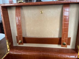 Neceser de piel efecto cocodrilo