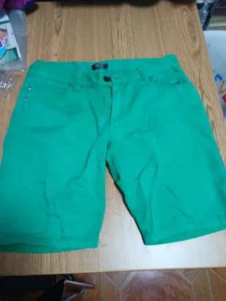 Bermudas verdes
