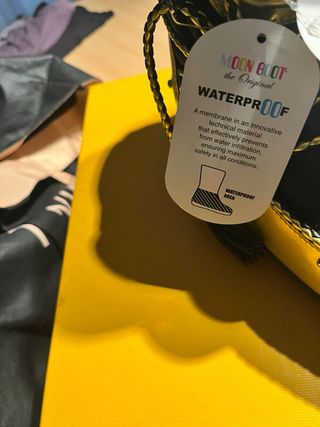 Moon Boot x Jimmy Choo Scarpe Nero Oro