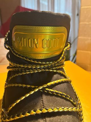 Moon Boot x Jimmy Choo Scarpe Nero Oro