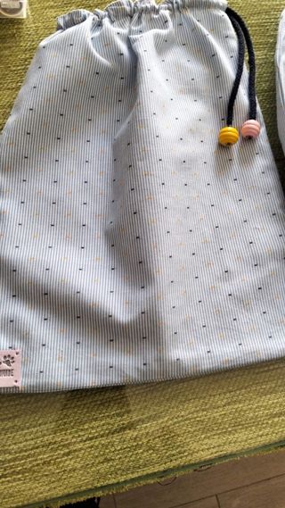 Bolsa de tela hecha a mano