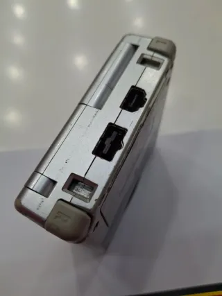 Nintendo Advance SP Tribal Plata