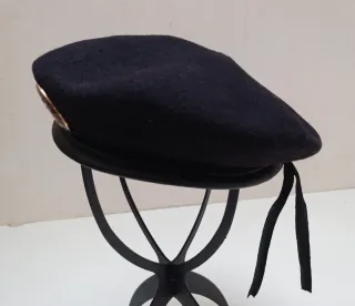 Boina militar Opineles Carlos