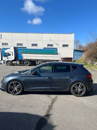 SEAT Cupra Leon 2019