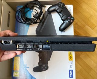PlayStation 4 PS4 Slim 500GB Nera