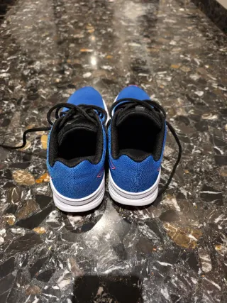 Zapatillas Puma Azules y Negras