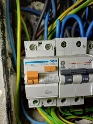 Electricista de 1⁰