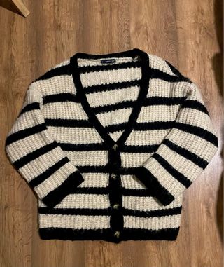 Cárdigan Mango Rayas Beige y Negro