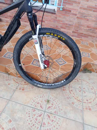 Bicicleta Niner de carbono