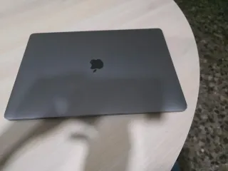 MacBookPro 15" i7 16GB RAM 500GB SSD 2017!