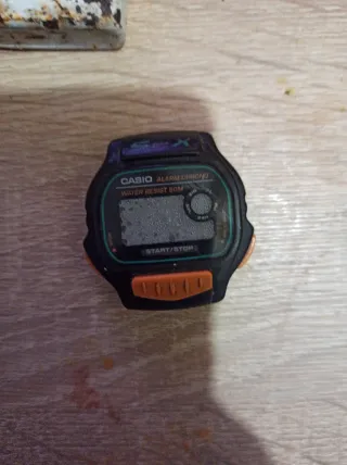 Reloj Casio SFX 10 Alarm Chrono Negro Naranja