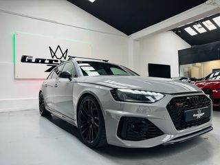 Audi RS4 2020