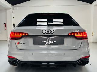 Audi RS4 2020