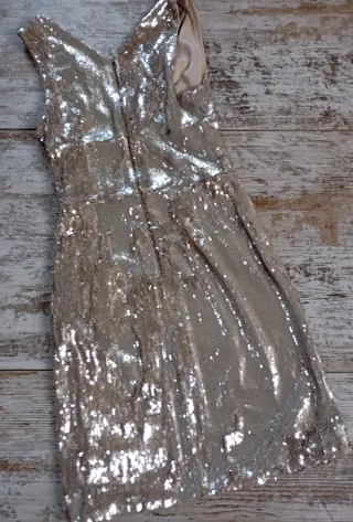 Vestido Zara lentejuelas plateado