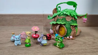 Casita de Campanilla con figuras