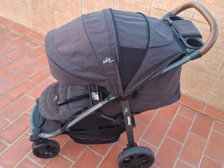 Carro de bebé Joie
