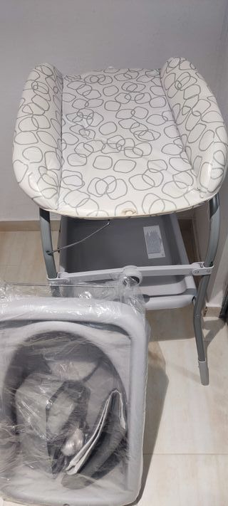 Bañera Chicco Cuddle + Asiento Elevador Olmitos