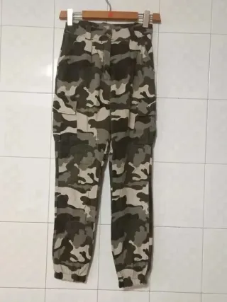 Pantaloni Cargo camouflage y2k