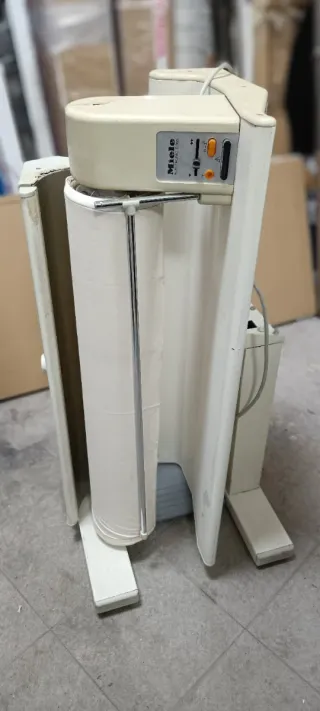 Rodillo de lavandería Miele