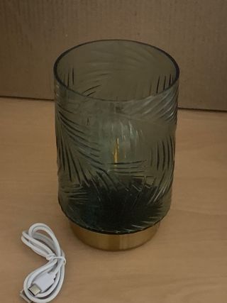 Lámpara cristal verde y base dorada