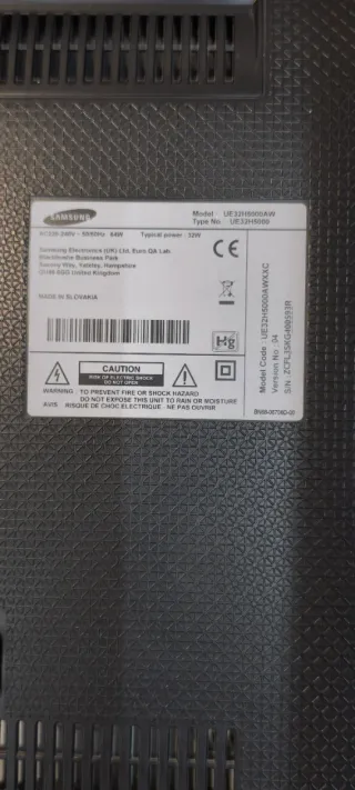 Televisor LED Samsung UE32H5000AW +soporte pared