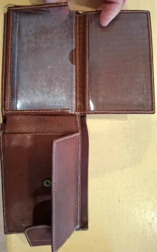 Cartera de cuero Pielnoble