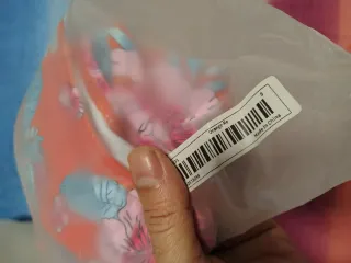 Costume da bagno arancio con fiori